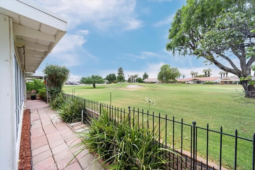 451 Olympia Hemet, CA 92543