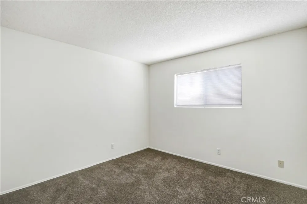 2230 El Rancho Hemet, CA 92545