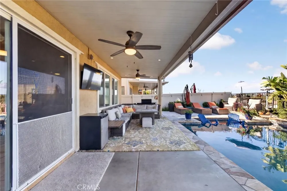 45936 Camino Rubi Temecula, CA 92592