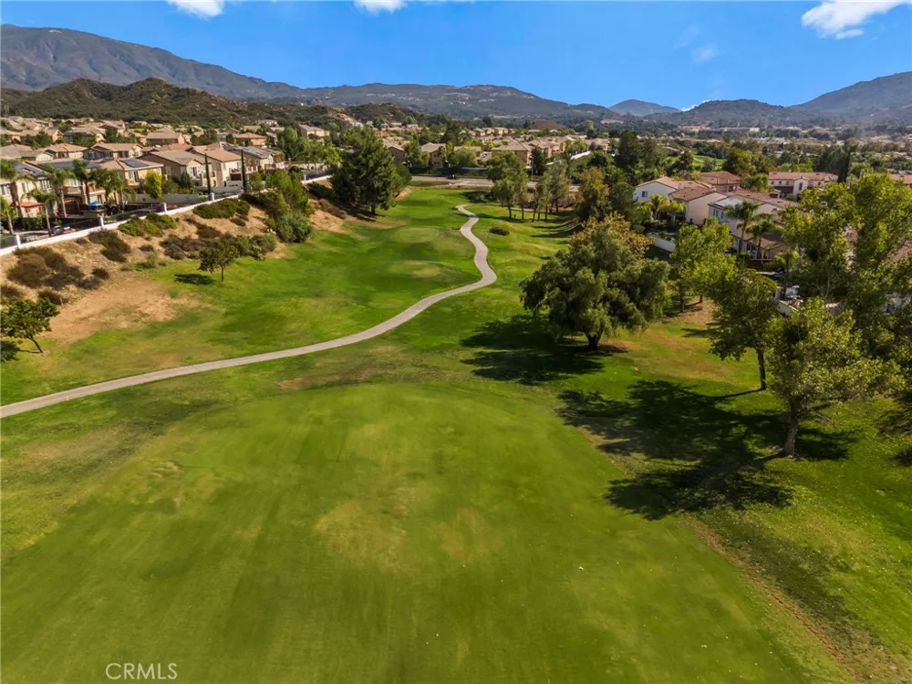 45936 Camino Rubi Temecula, CA 92592
