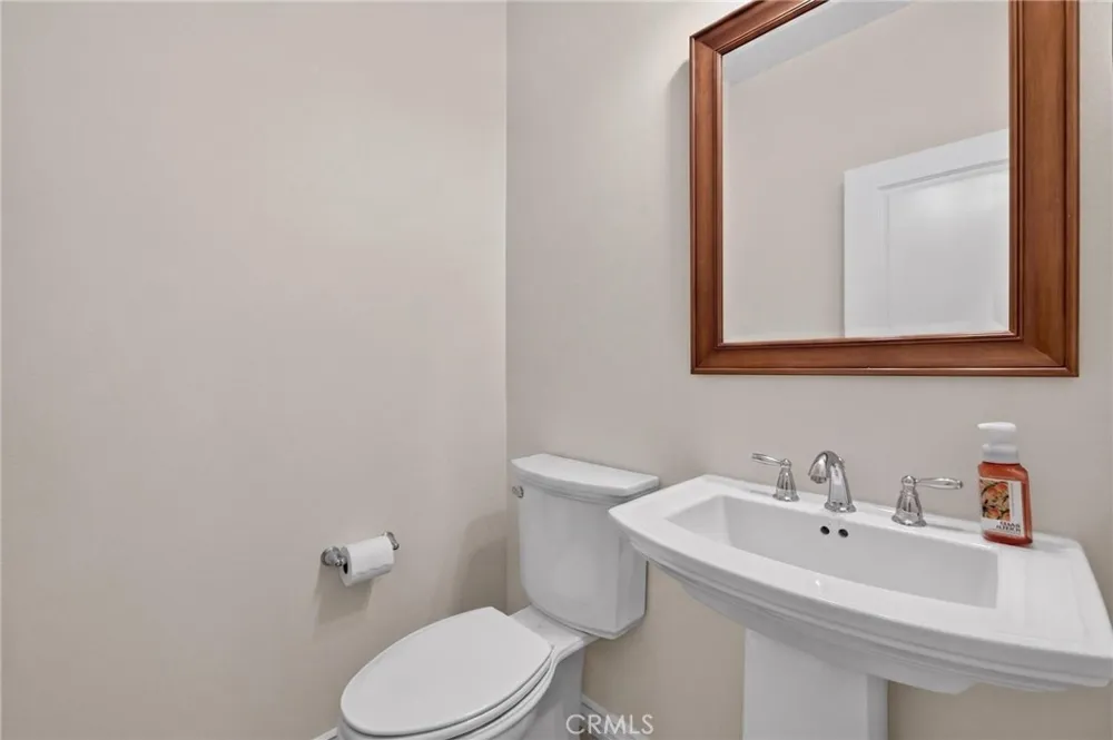 45936 Camino Rubi Temecula, CA 92592
