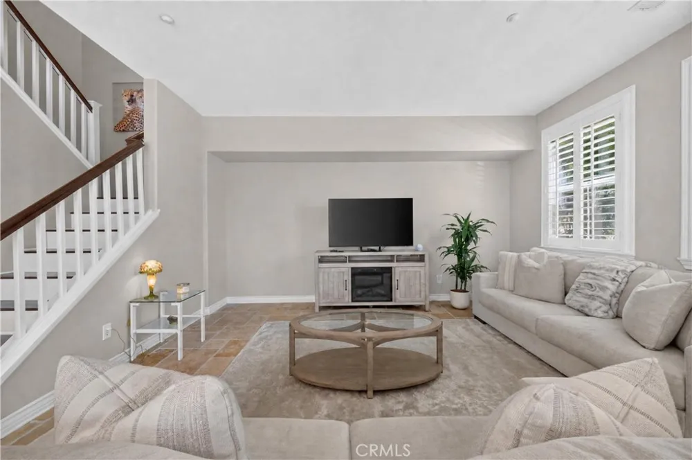 28947 Frankfort Temecula, CA 92591