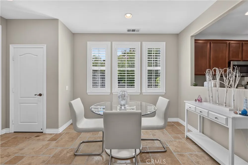 28947 Frankfort Temecula, CA 92591