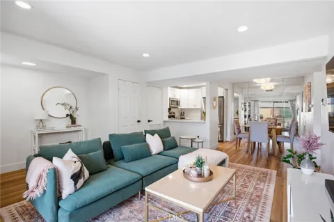 25671 Le Parc #33