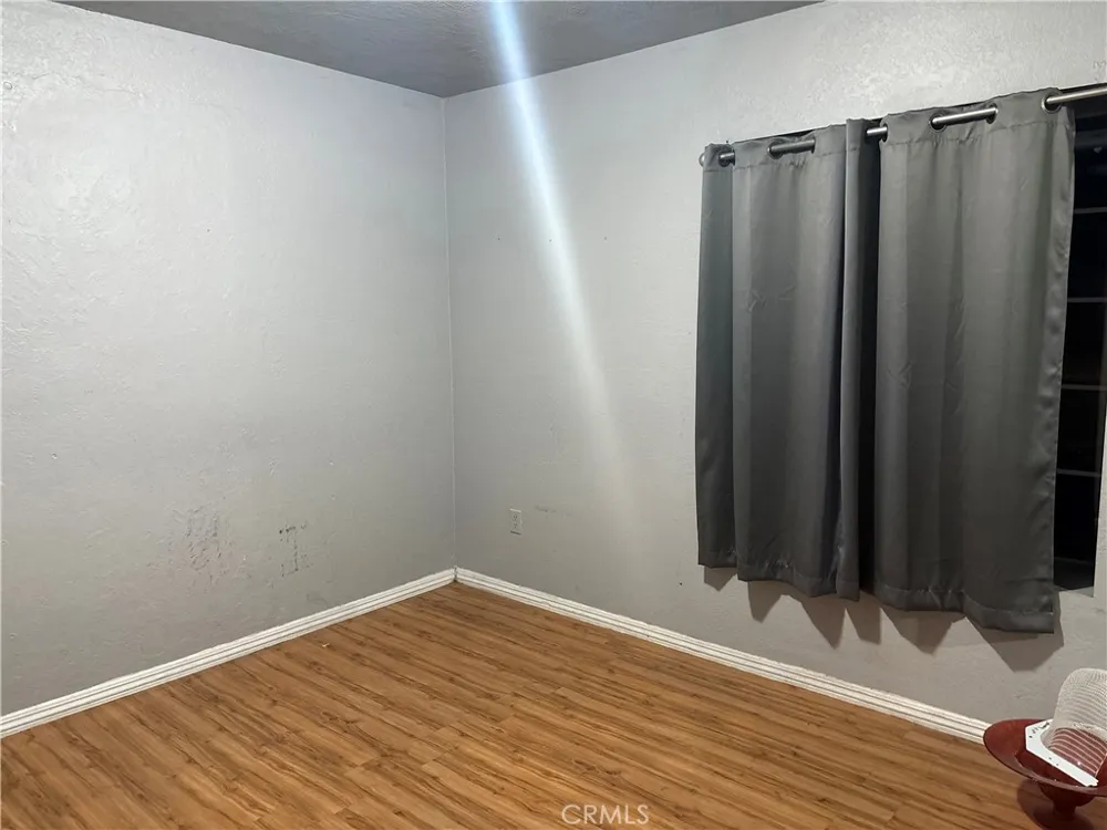 5311 Katrina Palmdale, CA 93552