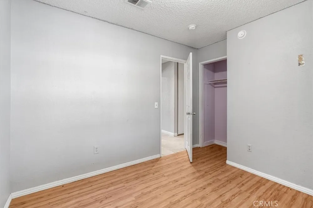 5311 Katrina Palmdale, CA 93552