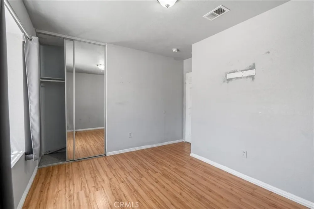 5311 Katrina Palmdale, CA 93552