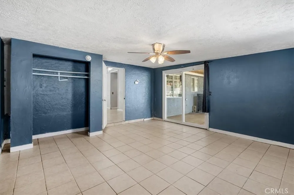 5311 Katrina Palmdale, CA 93552