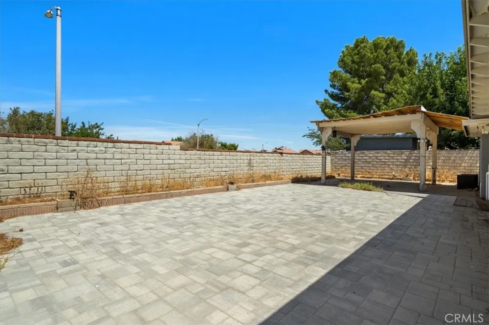 5311 Katrina Palmdale, CA 93552
