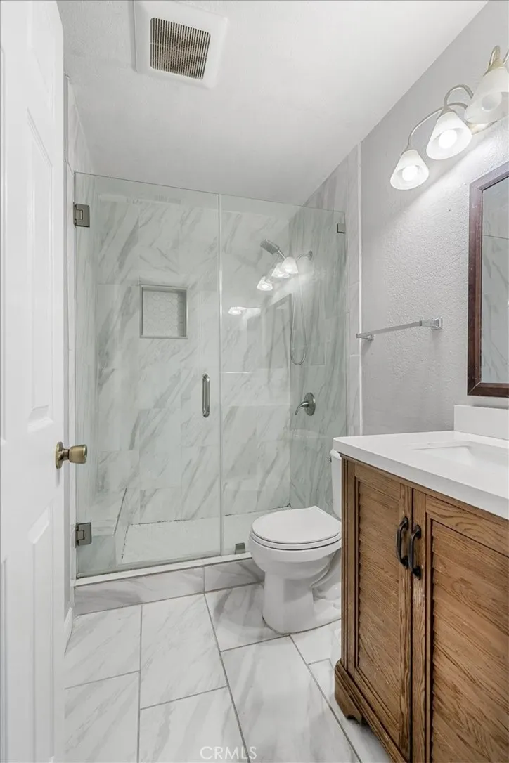 5311 Katrina Palmdale, CA 93552