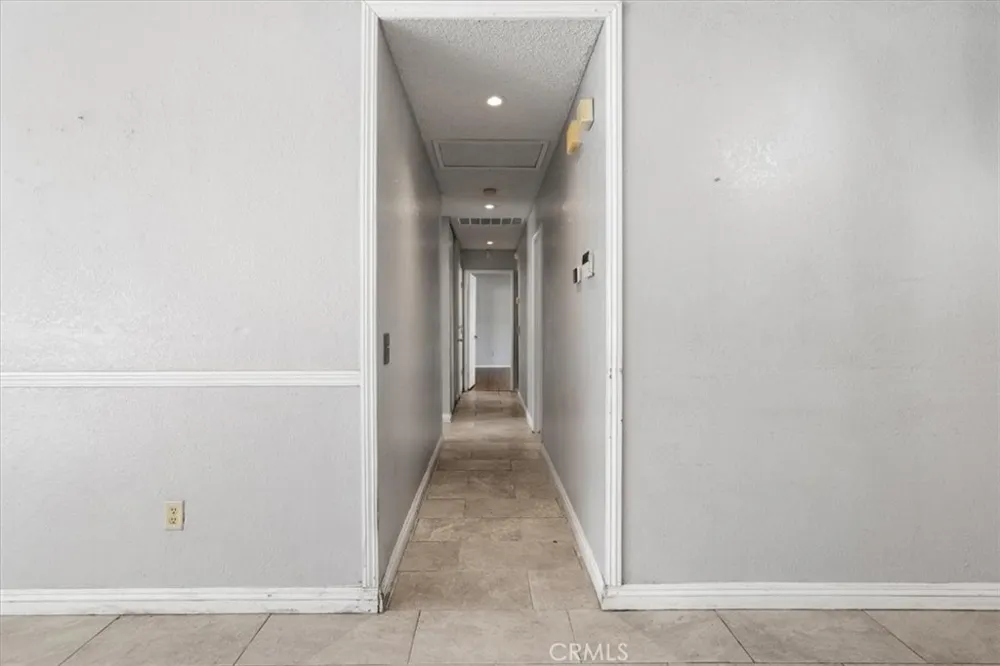 5311 Katrina Palmdale, CA 93552