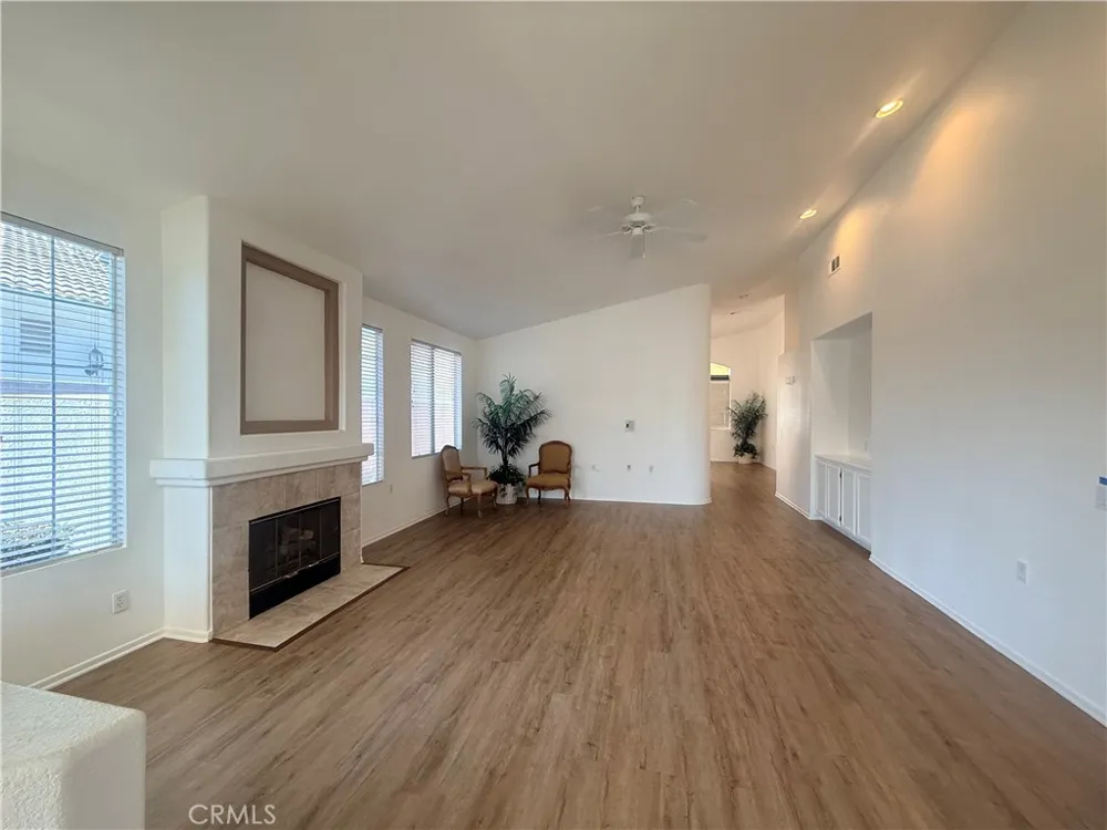 26805 China Romoland, CA 92585