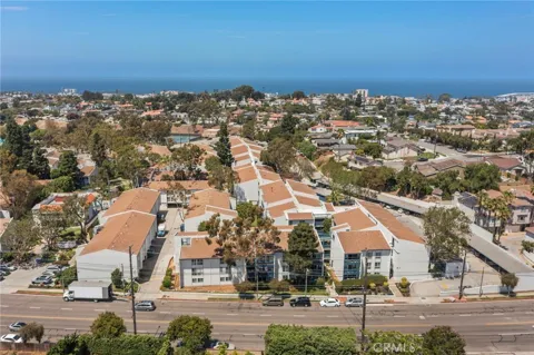 611 S Prospect Avenue #103