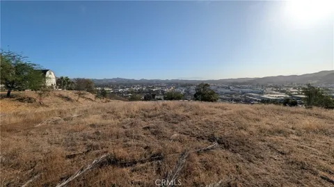 2 Hill Avenue