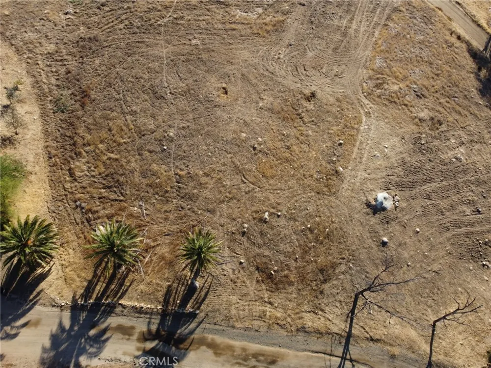 1 Hill Avenue Lake Elsinore, CA 92530