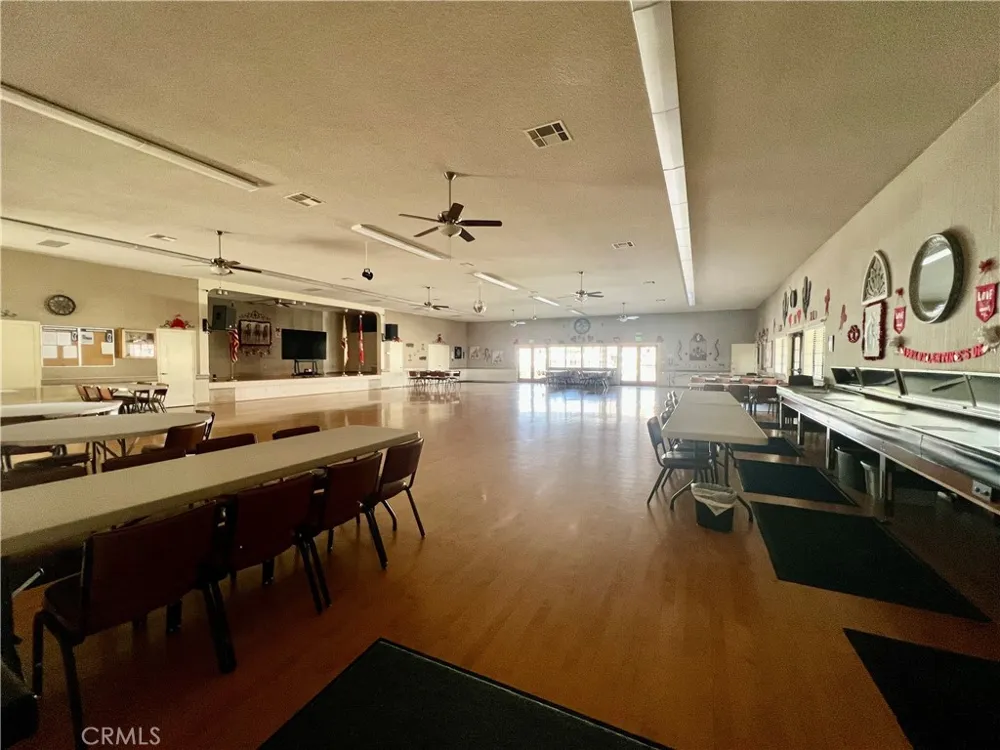 827 Deerwood Drive San Jacinto, CA 92583