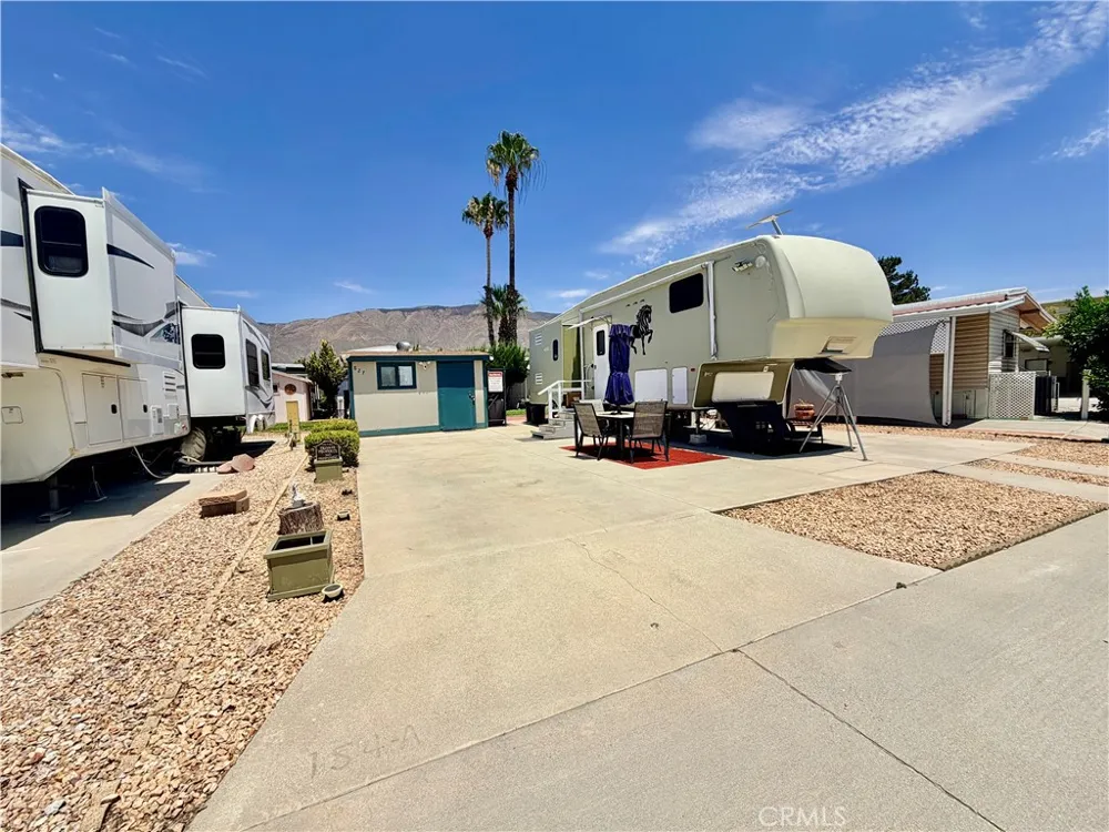 827 Deerwood Drive San Jacinto, CA 92583