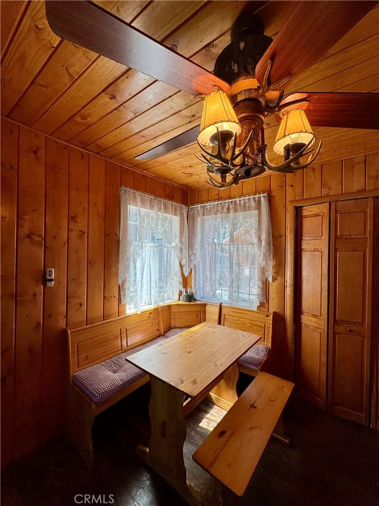 155 Coy Ln Big Bear City, CA 92314