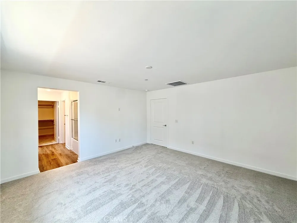 31404 Lolite Drive Winchester, CA 92596