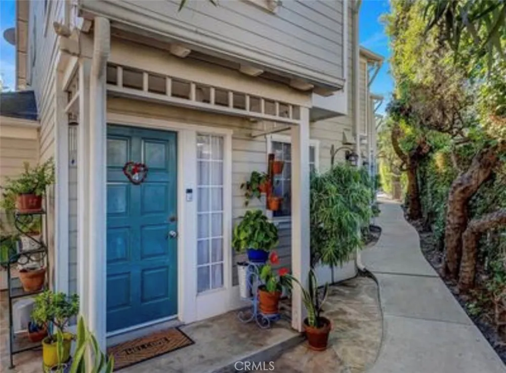 312 Ladera Street #4 Santa Barbara, CA 93101