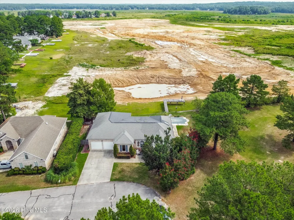 1231 Greenbriar Place Vass, NC 28394