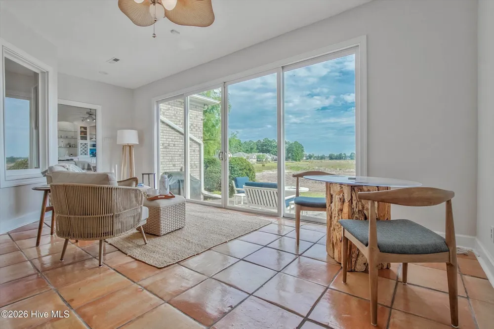 1231 Greenbriar Place Vass, NC 28394