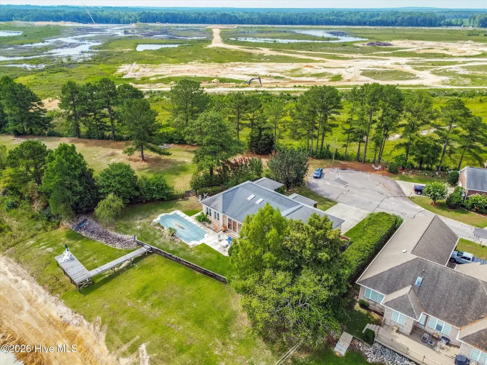 1231 Greenbriar Place Vass, NC 28394