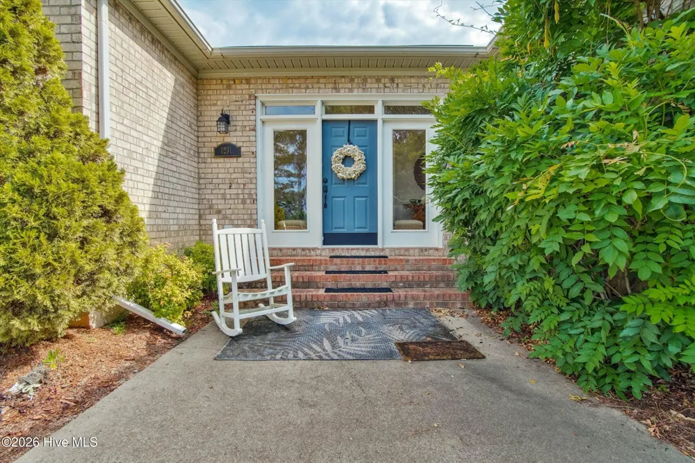 1231 Greenbriar Place Vass, NC 28394
