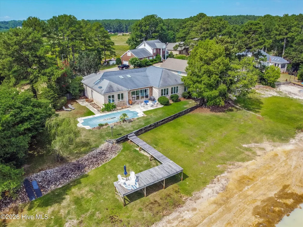 1231 Greenbriar Place Vass, NC 28394