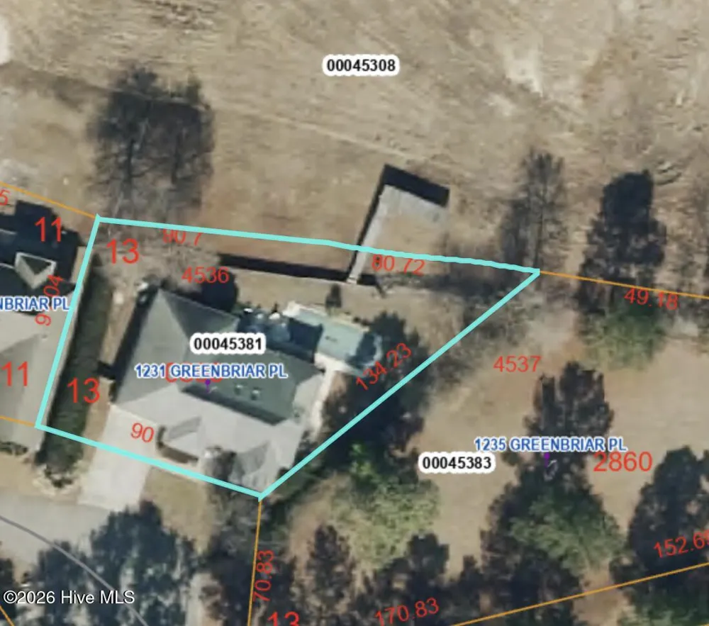 1231 Greenbriar Place Vass, NC 28394
