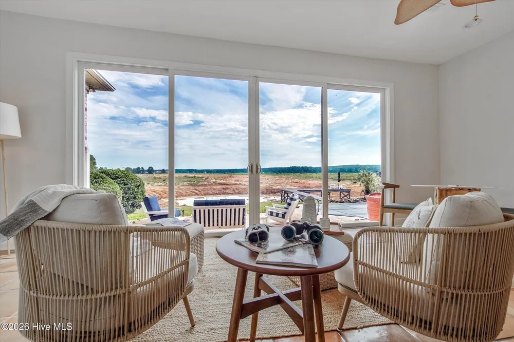 1231 Greenbriar Place Vass, NC 28394