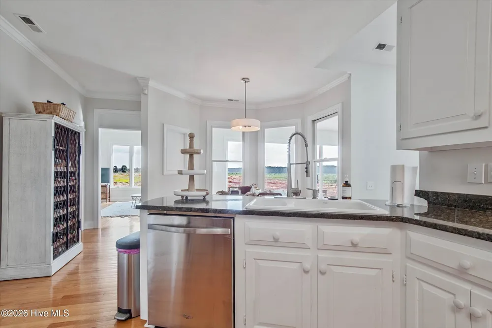 1231 Greenbriar Place Vass, NC 28394