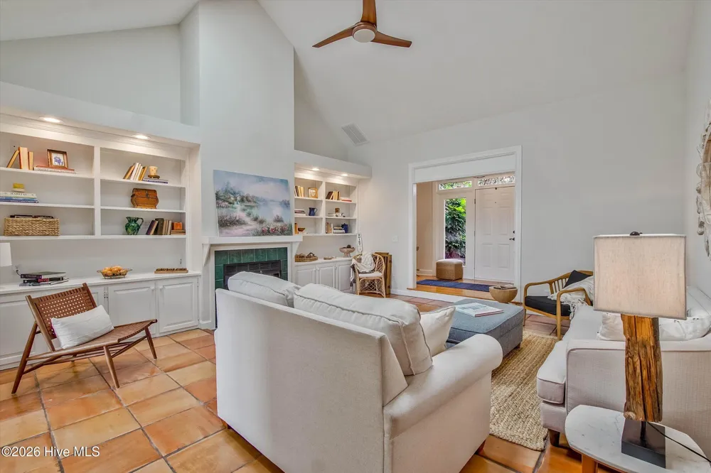 1231 Greenbriar Place Vass, NC 28394