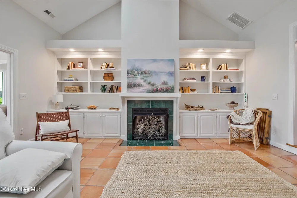 1231 Greenbriar Place Vass, NC 28394