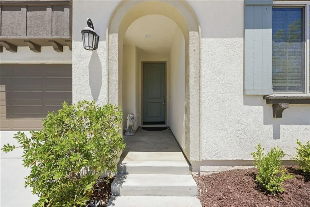 24232 Pansy Way Lake Elsinore, CA 92532