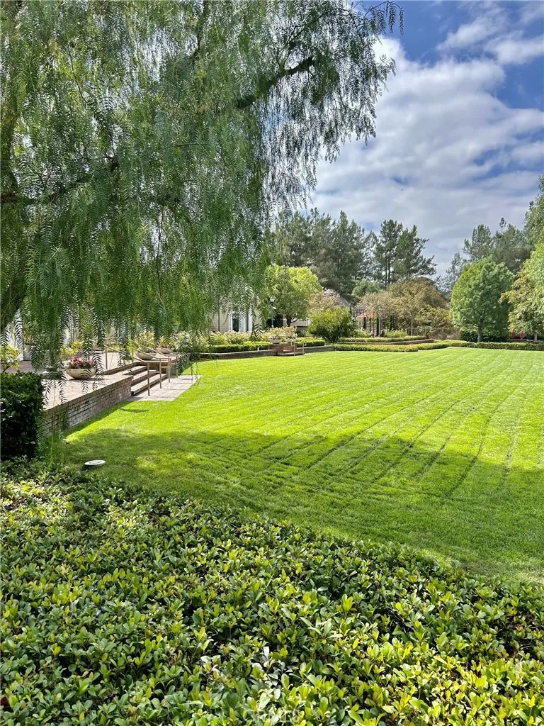 40340 Charlesburg Temecula, CA 92591
