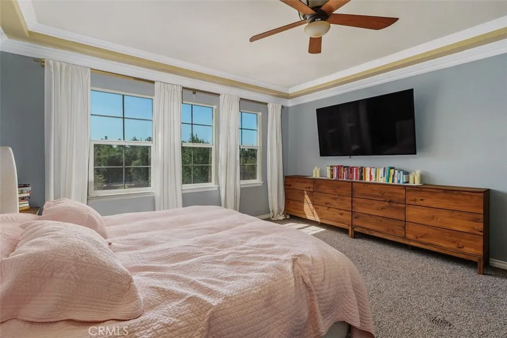 40340 Charlesburg Temecula, CA 92591