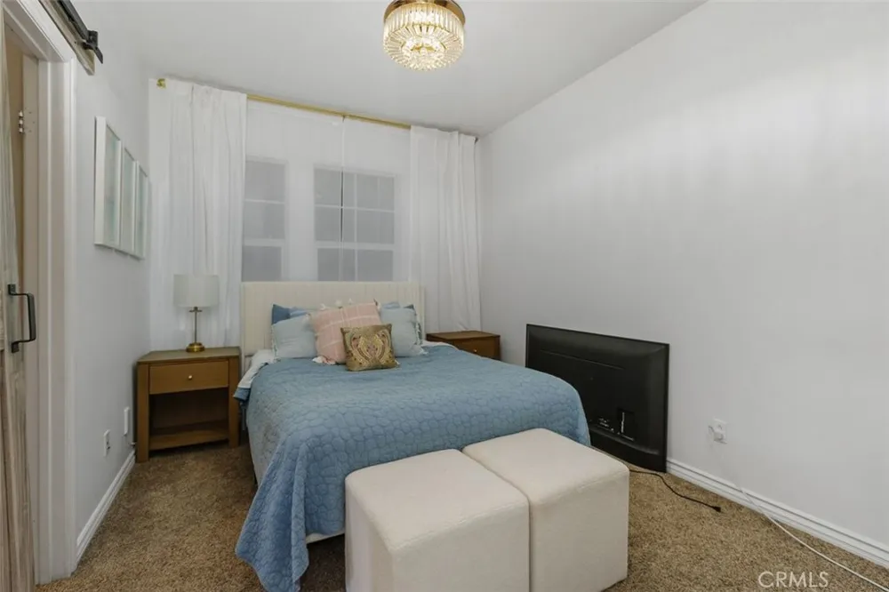 40340 Charlesburg Temecula, CA 92591