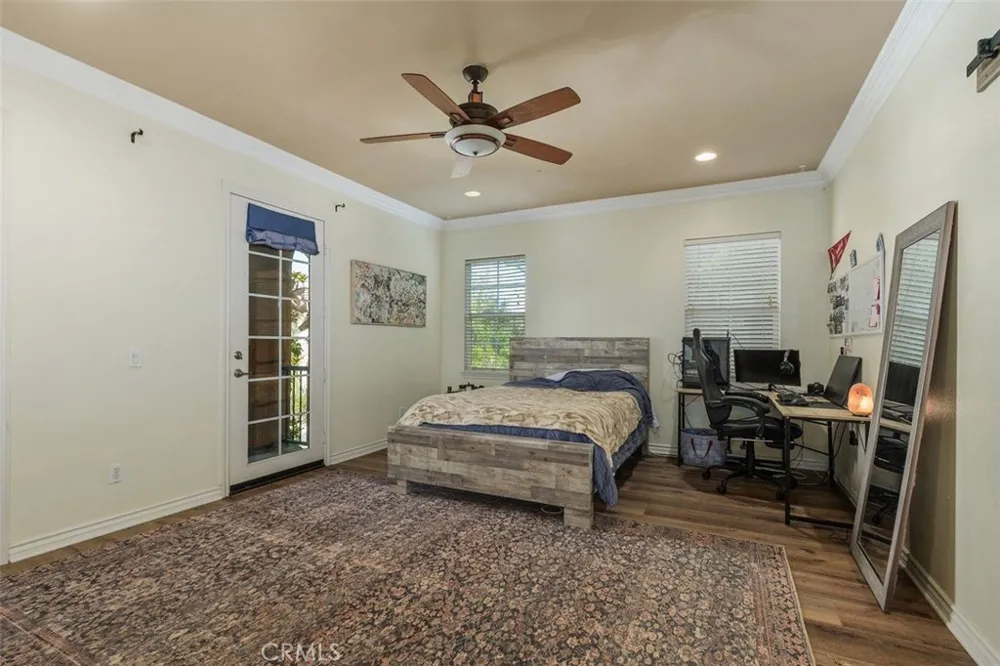 40340 Charlesburg Temecula, CA 92591