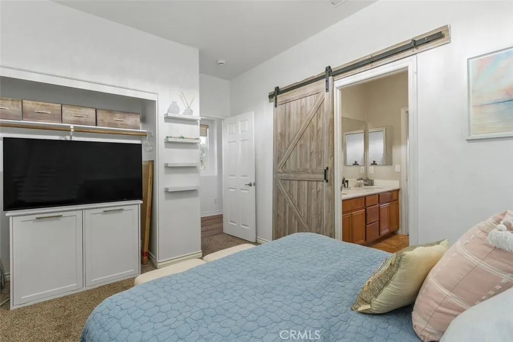 40340 Charlesburg Temecula, CA 92591