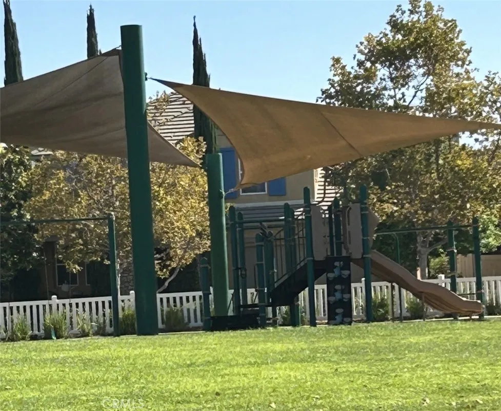 40340 Charlesburg Temecula, CA 92591