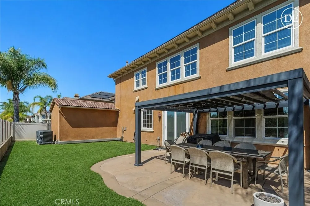 40340 Charlesburg Temecula, CA 92591