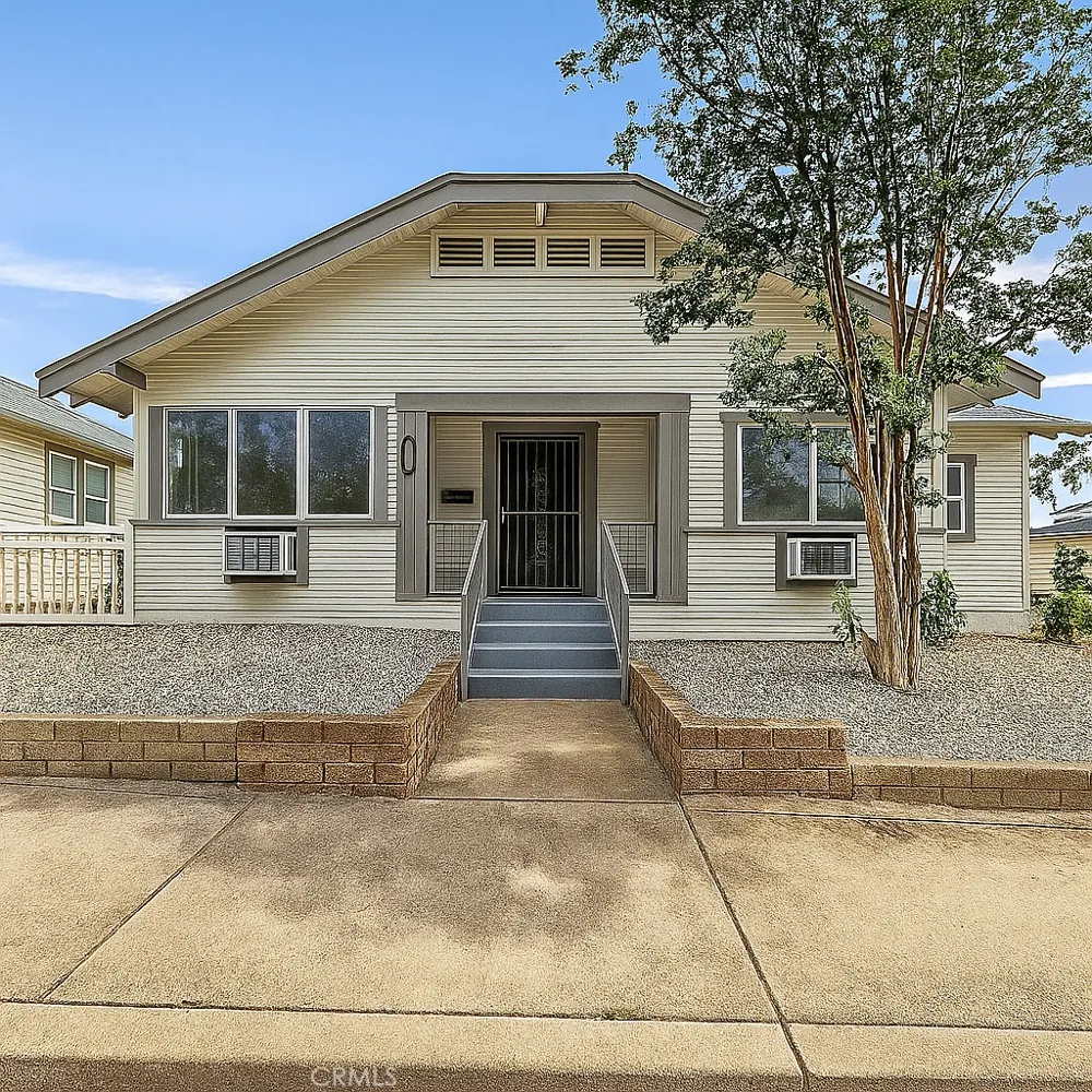 401 W Graham Lake Elsinore, CA 92530
