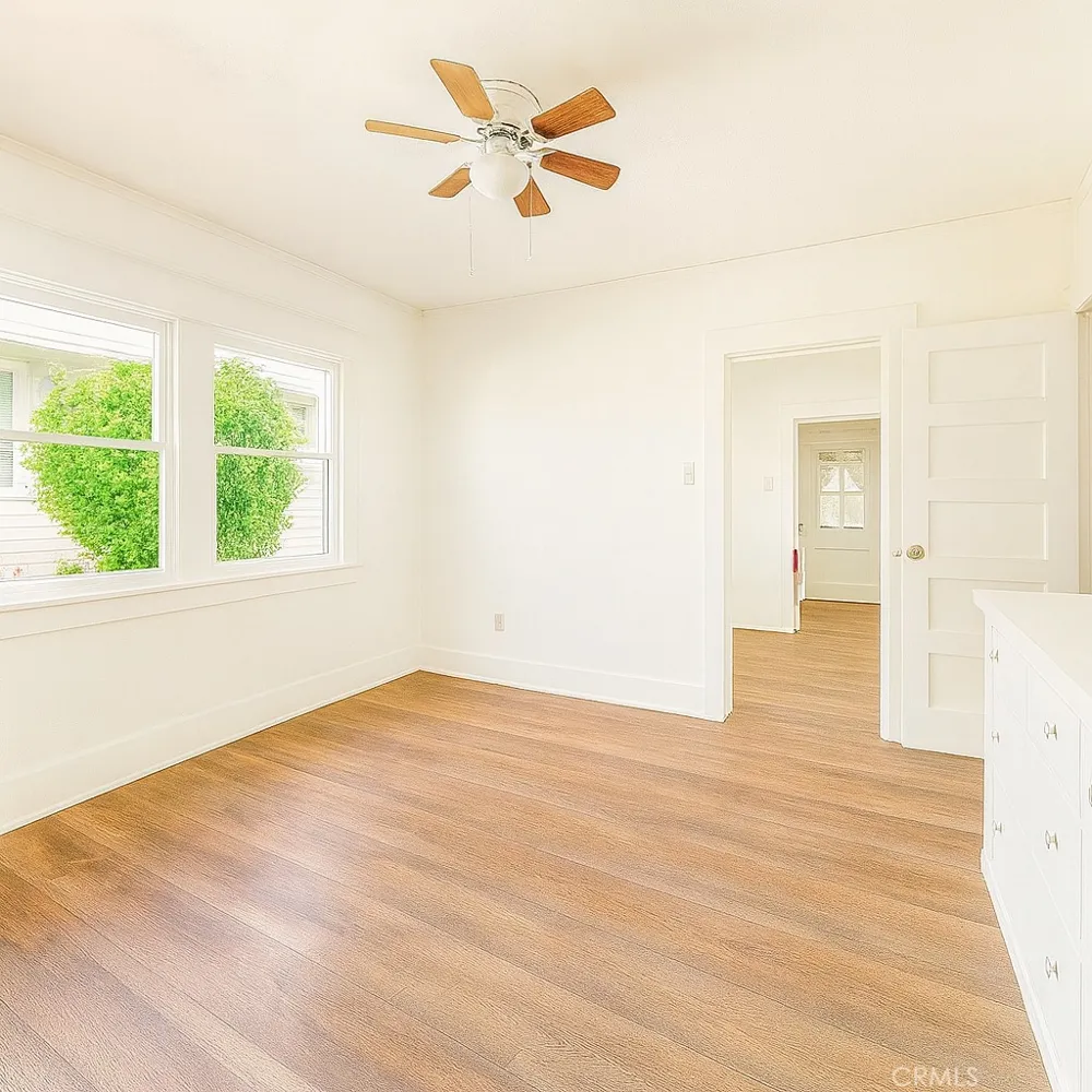 401 W Graham Lake Elsinore, CA 92530