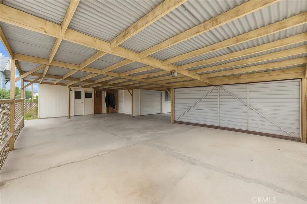 401 W Graham Lake Elsinore, CA 92530