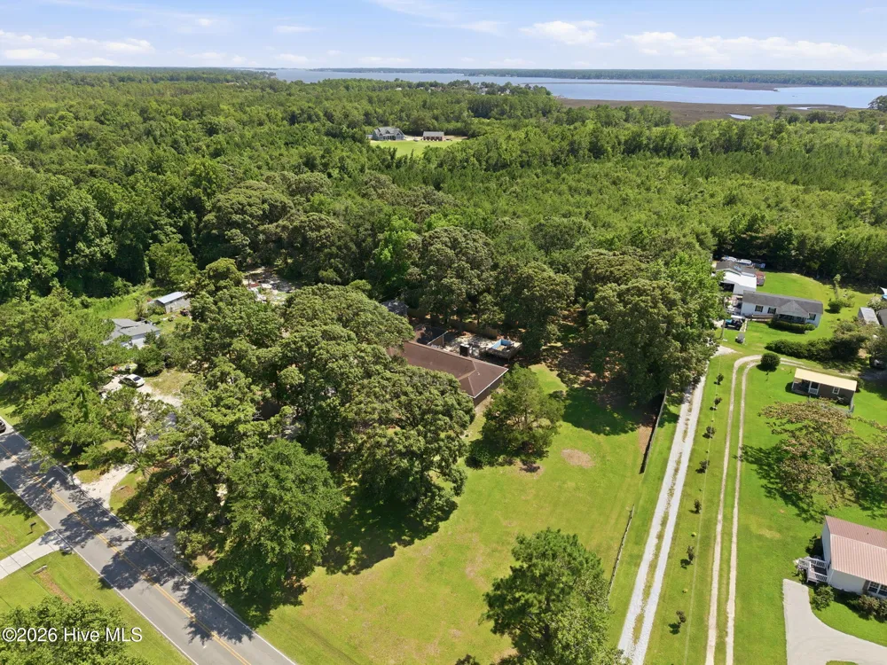 778 Wetherington Landing Road Stella, NC 28582