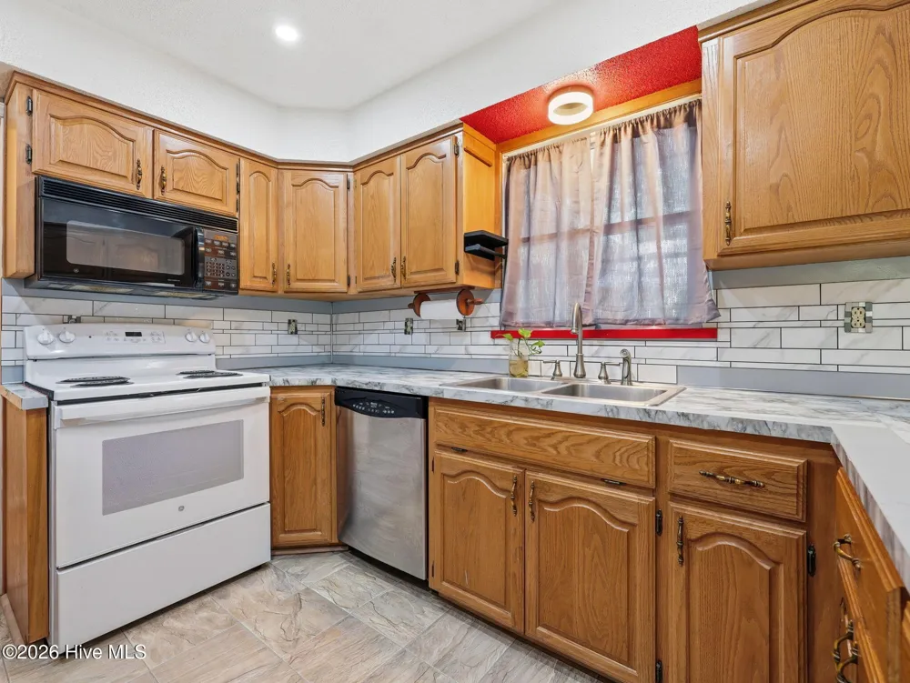 778 Wetherington Landing Road Stella, NC 28582