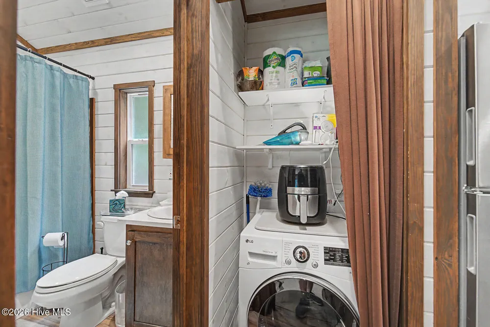 243 Jonquil Woods Road Franklin, NC 28734