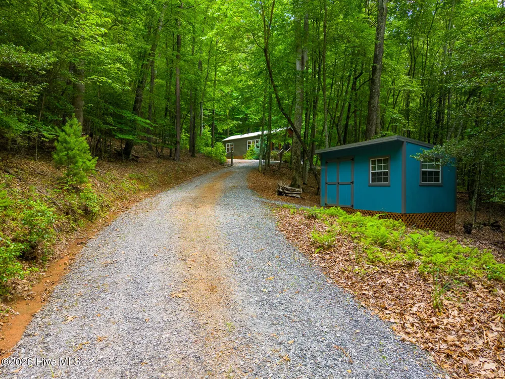 243 Jonquil Woods Road Franklin, NC 28734