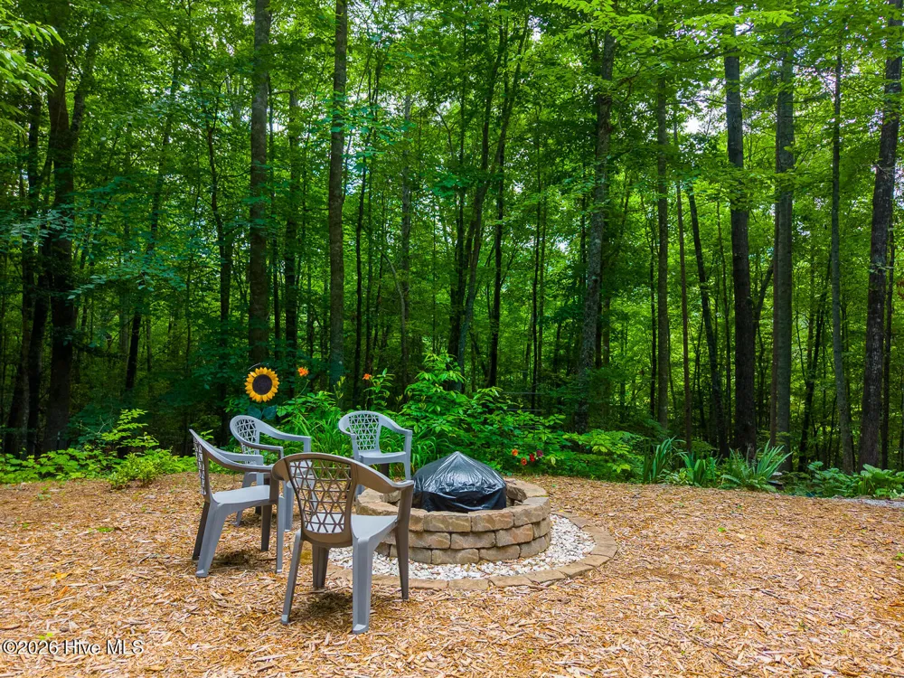 243 Jonquil Woods Road Franklin, NC 28734